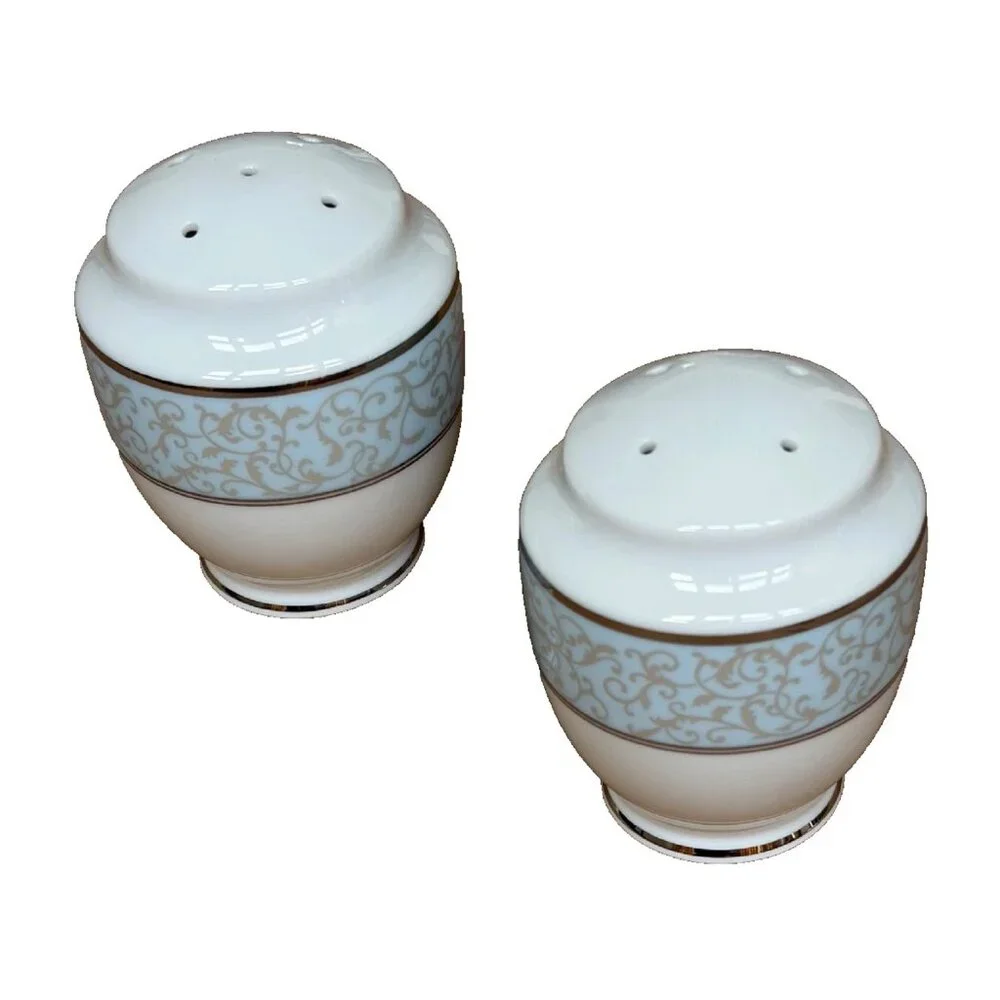 Mikasa BLUE PARCHMENT Fine China Salt & Pepper Shakers with Platinum Scrolls